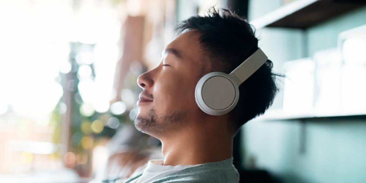 Top 5 Headphones To Buy In 2022