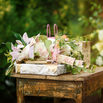 What Do You Put On A Wedding List?